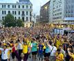 Suporterii naționalei au sărbătorit la Universitate calificarea în optimile de la Euro 2024 / foto: Ionuț Iordache