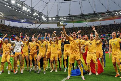 Ce a putut să scrie presa maghiară după Slovacia - România 1-1. Foto: Imago