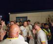 Imagini EPICE de la petrecerea „tricolorilor” » Coman, Stanciu și colegii au cântat și au dansat cu fanii: „Suntem made în România!”