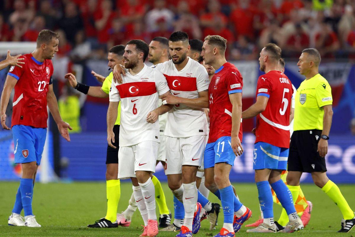Au sărit la bătaie în fața lui Istvan Kovacs » Imagini revoltătoare la finalul celui mai tensionat meci de la Euro 2024