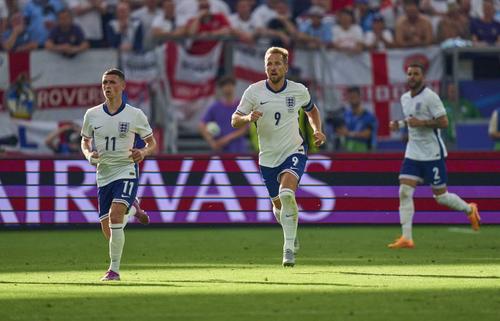 Phil Foden și Harry Kane / Foto: Imago
