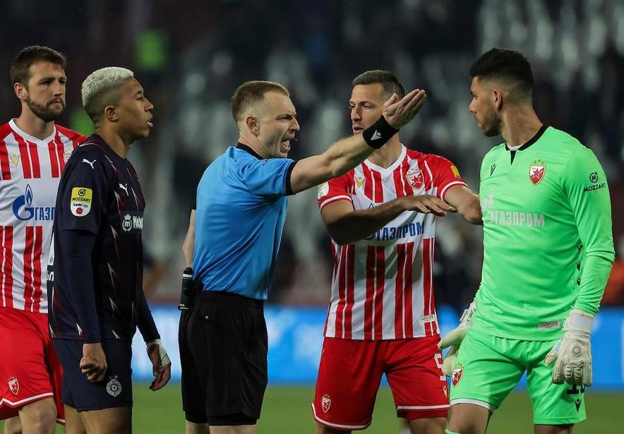 Pavle Ilic Anchetat în Serbia pentru pariuri sportive! UEFA a anunțat arbitrii partidelor pe care FCSB și CFR Cluj le vor juca în cupele europene