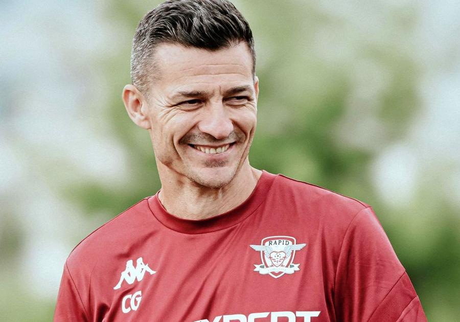 Constantin Gâlcă speră să-și dea restart în Giulești și să fie bine primit de suporteri / foto: Facebook Vine „tripla” pentru FCSB? Superliga se reia azi! Marile favorite la titlu, plusuri, minusuri, vedete și surprizele care ar putea răsturna ierarhia » Votează în sondaj: cine ia campionatul?