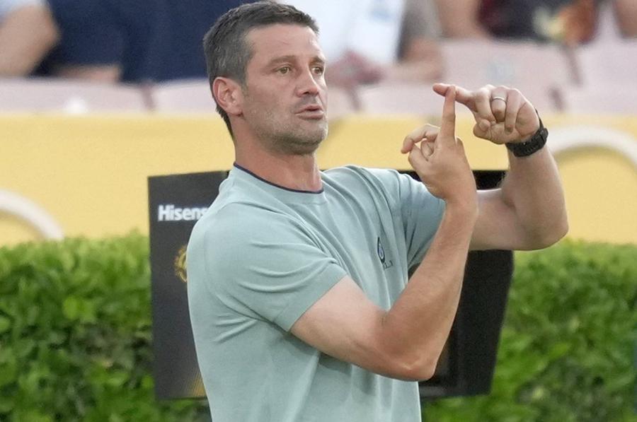 Cristian Chivu, mulțumit după Inter - River Plate 2-0/ foto Imago Images Antonio Cassano l-a desființat pe Inzaghi și a dat verdictul despre Chivu: „A distrus echipa! Și-a bătut joc”
