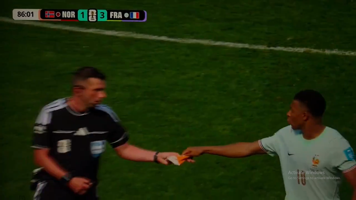 Kylian Mbappe, gest viral în Norvegia - Franța