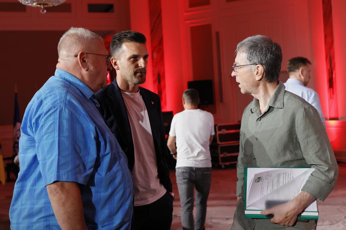 Sorin Cârțu își freacă mâinile: „Ca anul trecut!” + Impresionat de un jucător: „Va ajuta mult”