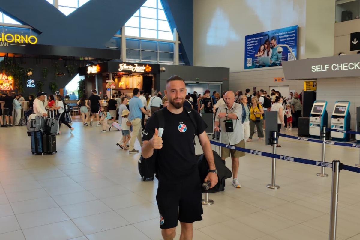 FCSB a plecat în primul cantonament al verii » Marele absent din lotul roș-albaștrilor