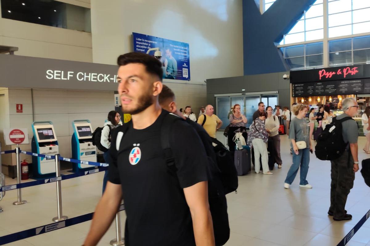 FCSB a plecat în cantonamentul din Olanda