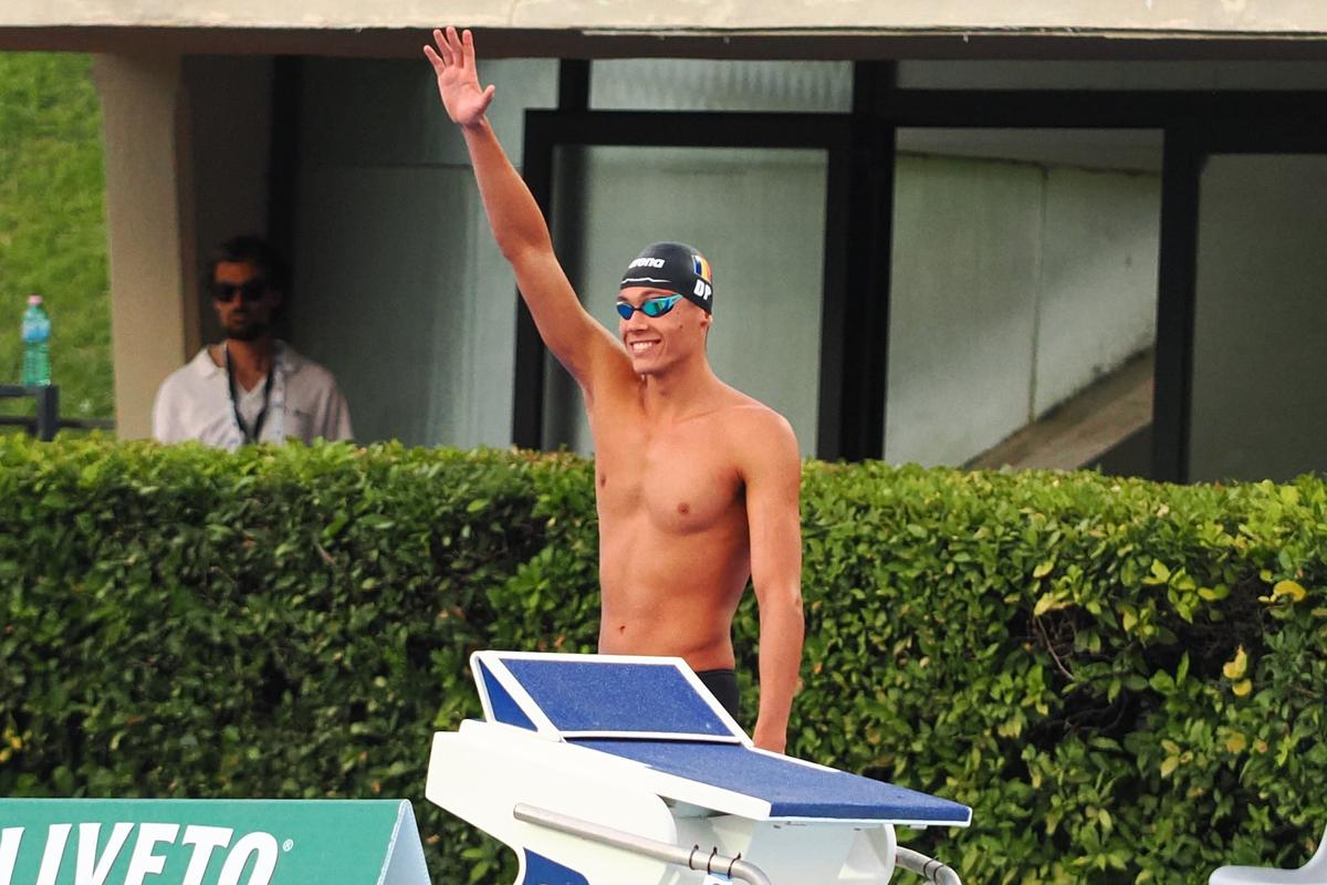 David Popovici a scos cel mai bun timp din carieră în proba de 50 metri liber! Argint la Trofeul Settecolli