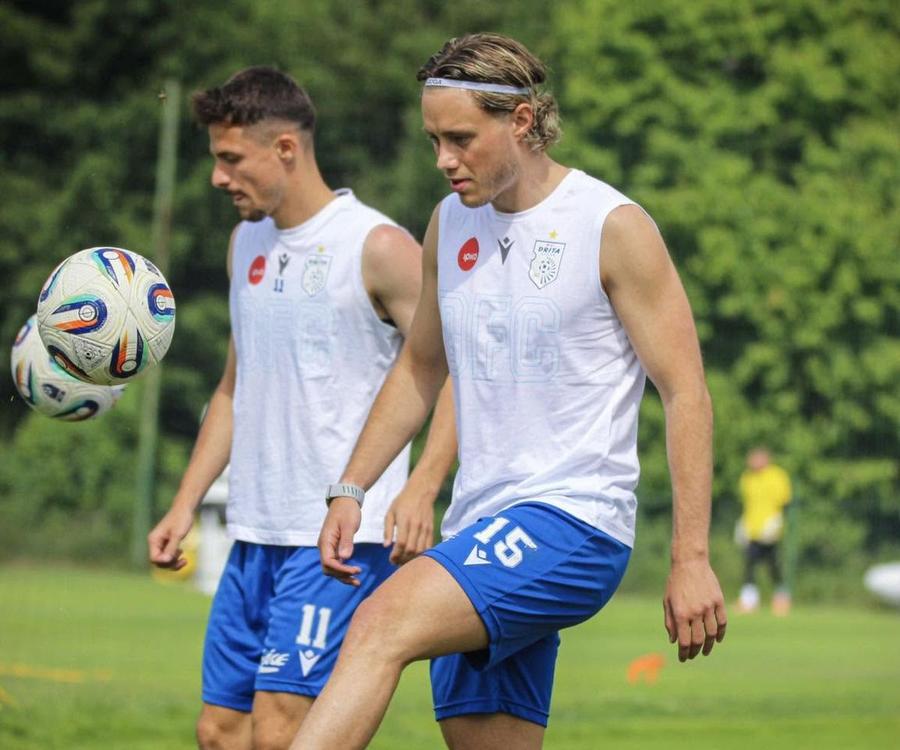 William Baeten, prezentat oficial la FC Drita // foto: Facebook Drita FC După un sezon de coșmar, fostul jucător de la FCSB a semnat cu noua echipă și va juca în preliminariile Champions League