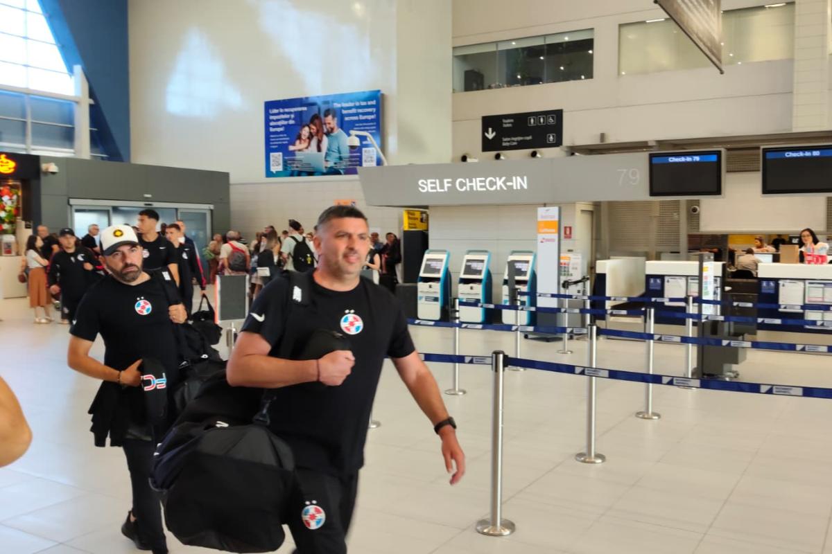 FCSB a plecat în primul cantonament al verii » Marele absent din lotul roș-albaștrilor