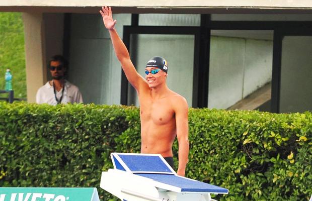 David Popovici a scos cel mai bun timp din carieră în proba de 50 metri liber! Argint la Trofeul Settecolli