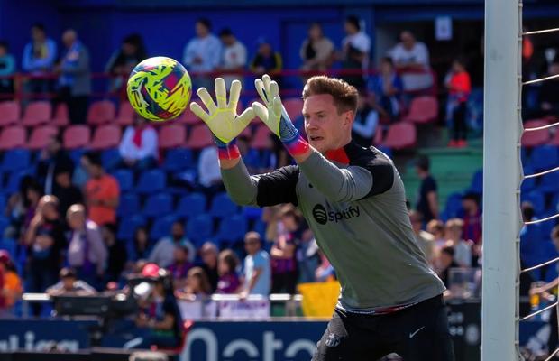 Undă verde pentru „curățenie” » Barcelona face bani pentru Julian Alvarez