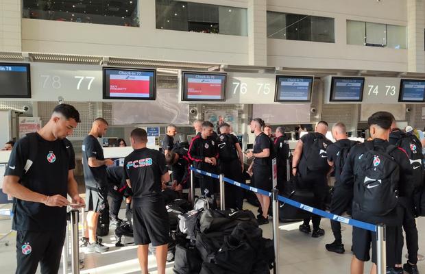 FCSB a plecat în primul cantonament al verii » Marele absent din lotul roș-albaștrilor