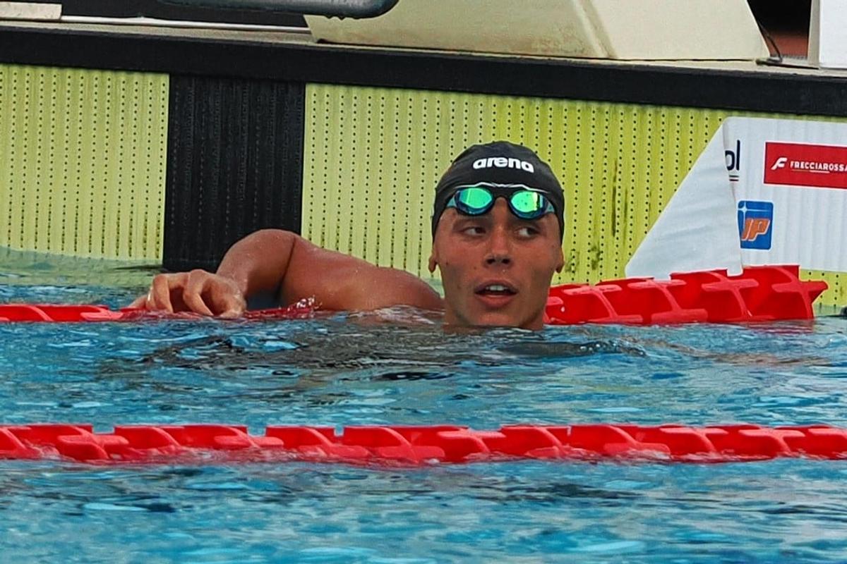 David Popovici a scos cel mai bun timp din carieră în proba de 50 metri liber! Argint la Trofeul Settecolli