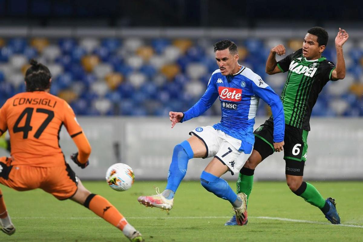 NAPOLI - SASSUOLO 2-0 » Oaspeții au avut 4 goluri anulate! Clasamentul actualizat