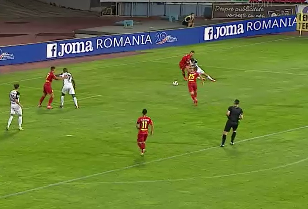GAZ METAN - FCSB 0-1. Roș-albaștrii, iertați de un penalty la Mediaș? Fază controversată în prima repriză