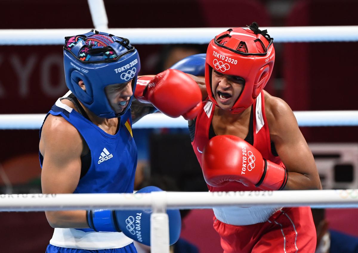 Jocurile Olimpice, BOX - Claudia Nechita, în „sferturile” categoriei 52 kg
