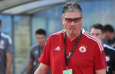 Penev plătește! Fostul mare atacant bulgar nu reușește nimic ca antrenor