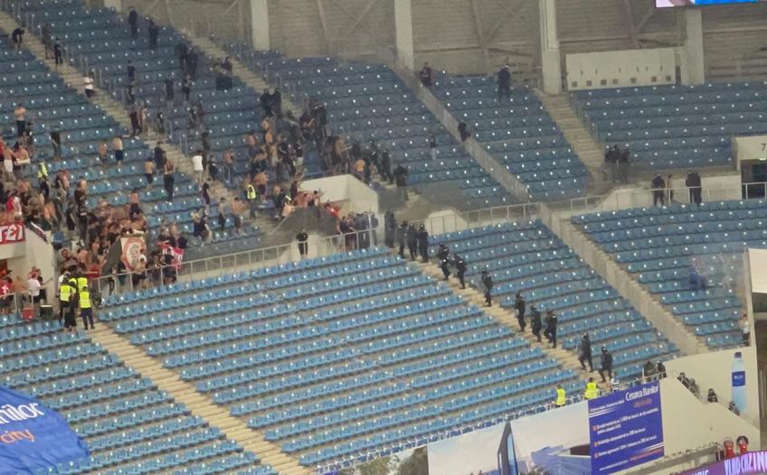 Incidente pe „Ion Oblemenco” la pauza meciului FCU Craiova - Dinamo.