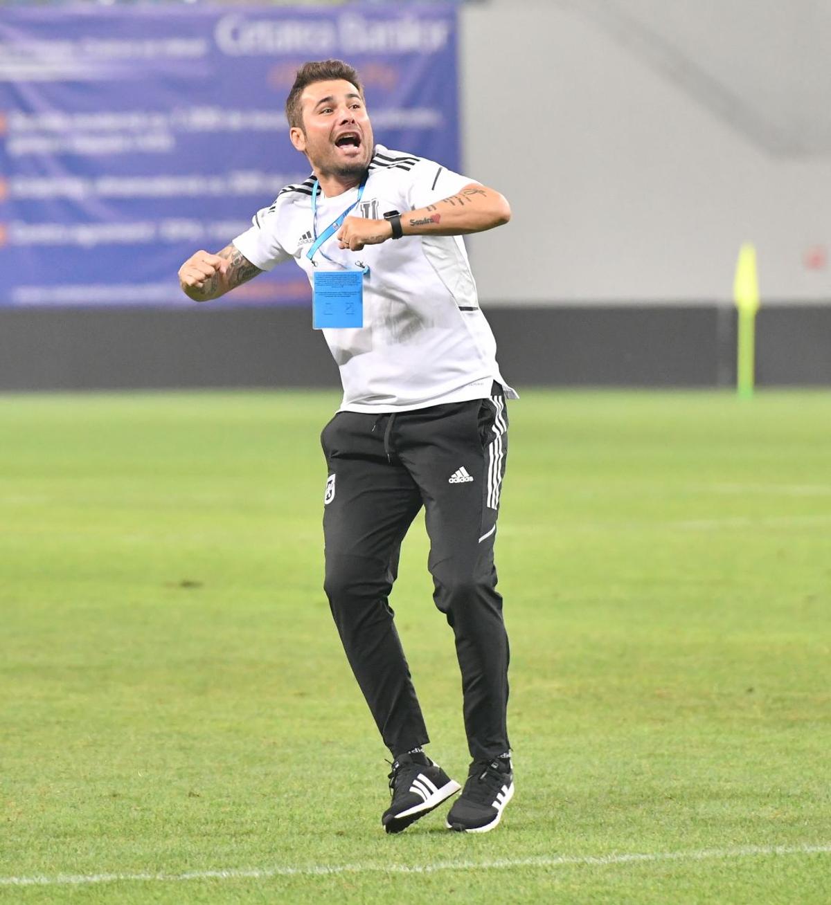 FOTO FCU Craiova - Dinamo 1-0, bucuria oltenilor la final