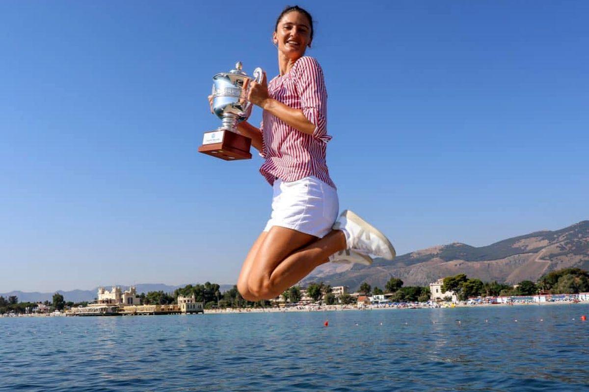 Promisiunea Irinei Begu, după titlul de la Palermo: „Nu știu câți ani voi mai juca, dar voi încerca mereu să îmi etalez cel mai bun tenis” + Ședință foto specială