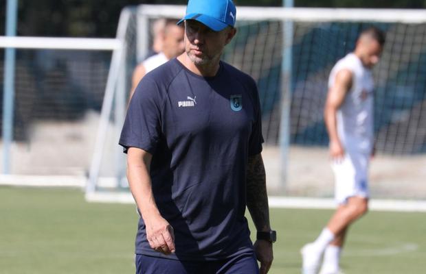 Reghecampf știe cu cine se luptă: „FCSB e principala candidată la titlu” + „Mă bucur că a venit Vlad Chiricheș”
