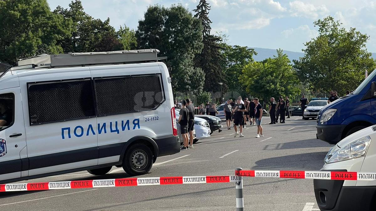 Imaginea serii din Bulgaria » Cum arată postul de comentator la CSKA 1948 Sofia - FCSB