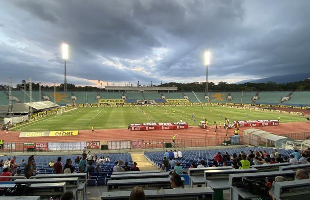 Imagini dezolante la CSKA 1948 - FCSB » Explicația pentru cei doar 1.000 de spectatori prezenți în tribune