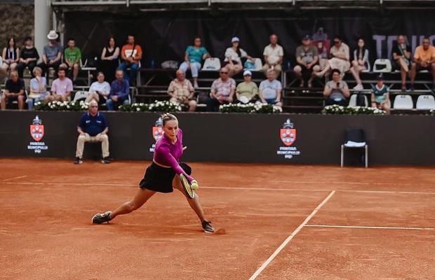 Ana Bogdan continuă victoriile după un duel cu repetiție la Lausanne