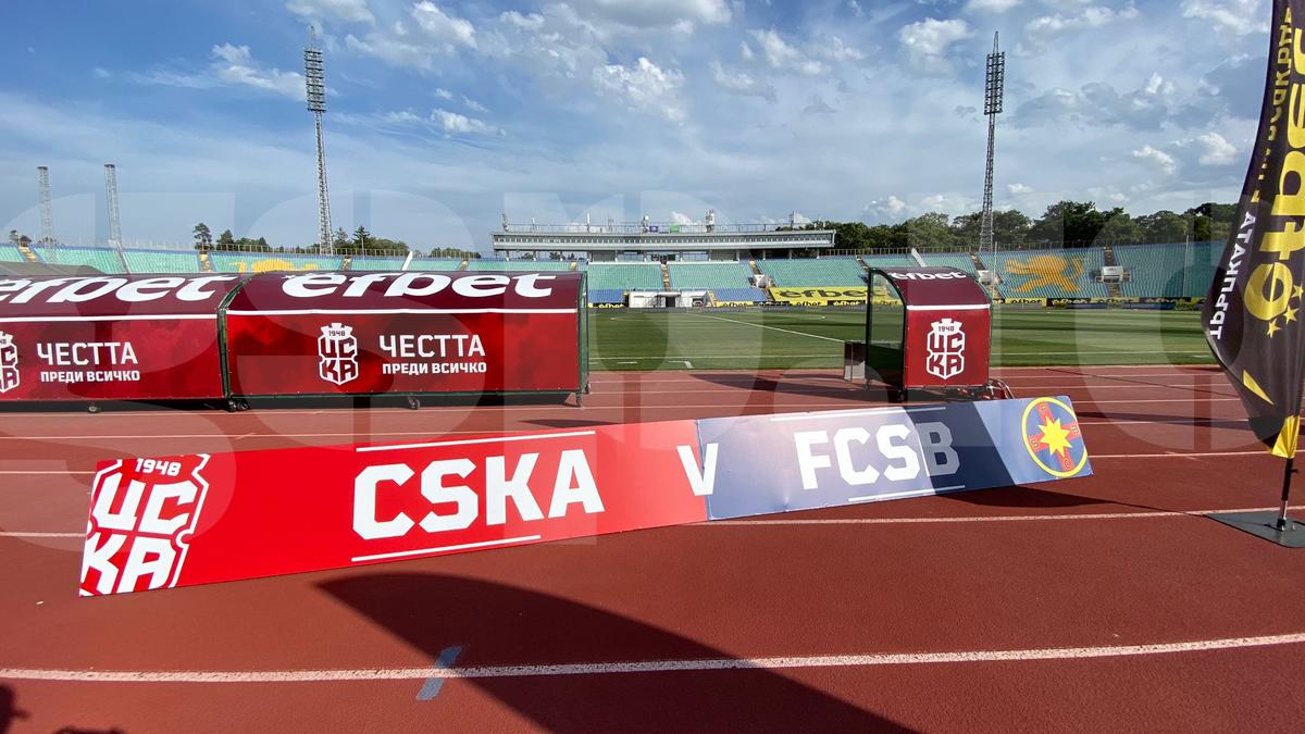 MM a stat în tribune la CSKA 1948 - FCSB » Alături de cine a urmărit meciul și ce probleme a avut la pauză