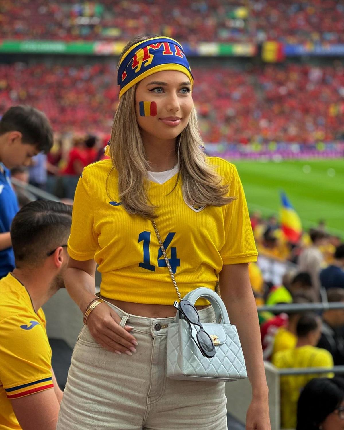 Maria Iordănescu, din nou pe micile ecrane! Fiica fostului selecționer va prezenta știrile sportive: „Simt emoția pe care o simțea tata”