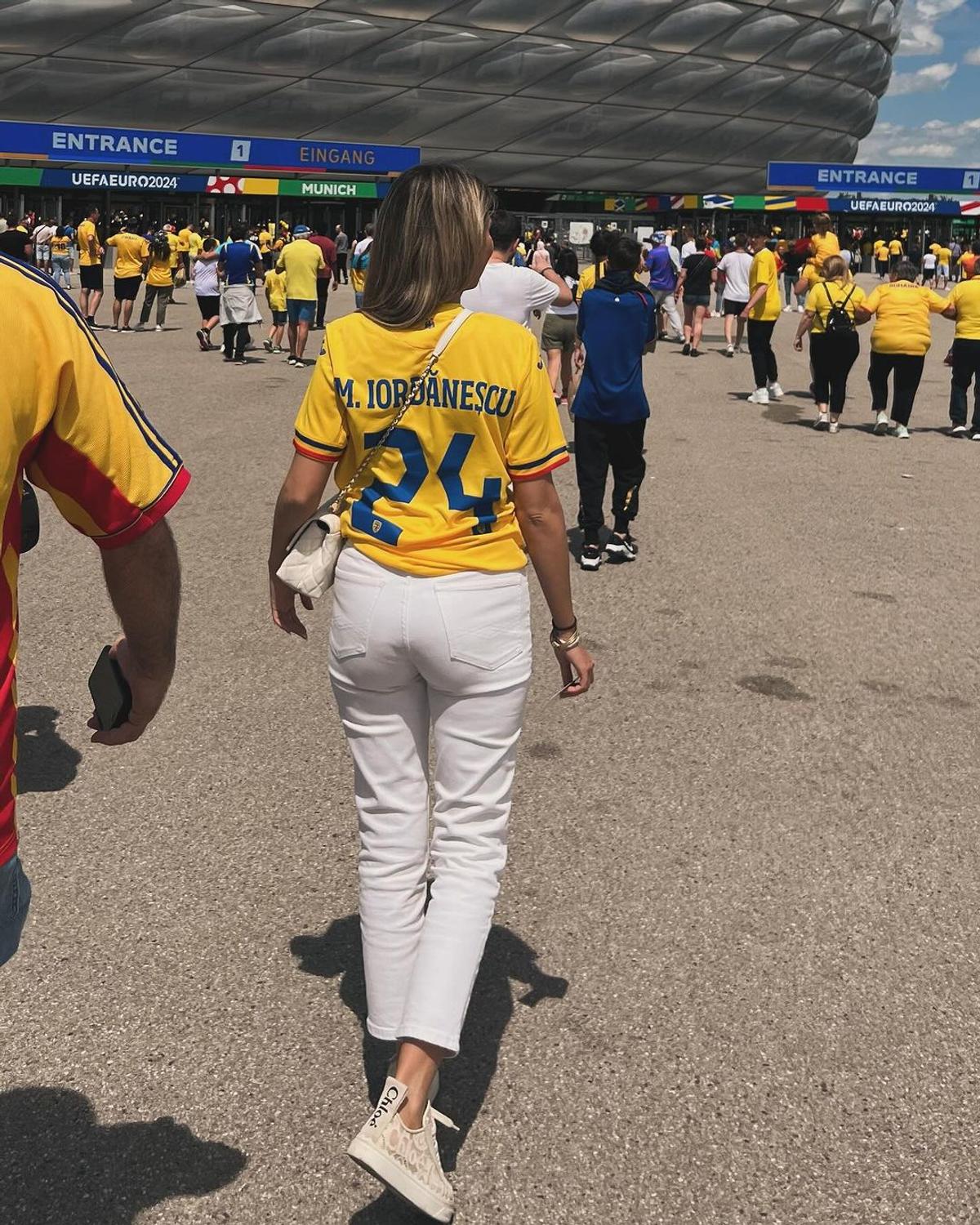 Maria Iordănescu, din nou pe micile ecrane! Fiica fostului selecționer va prezenta știrile sportive: „Simt emoția pe care o simțea tata”