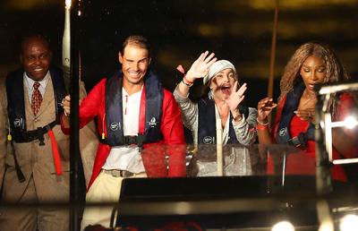 Istoric! Ceremonia de deschidere a Jocurilor Olimpice de la Paris: echipa GSP, martoră la evenimentul anului în sportul mondial! Nadia Comăneci a dus Flacăra: în barcă alături de legendarii Nadal, Carl Lewis și Serena