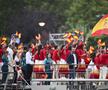 Ambarcațiunea care transportă delegația Spaniei / FOTO: Imago Images