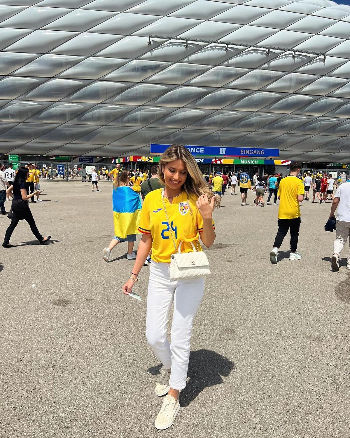 Maria Iordănescu, din nou pe micile ecrane! Fiica fostului selecționer va prezenta știrile sportive: „Simt emoția pe care o simțea tata”
