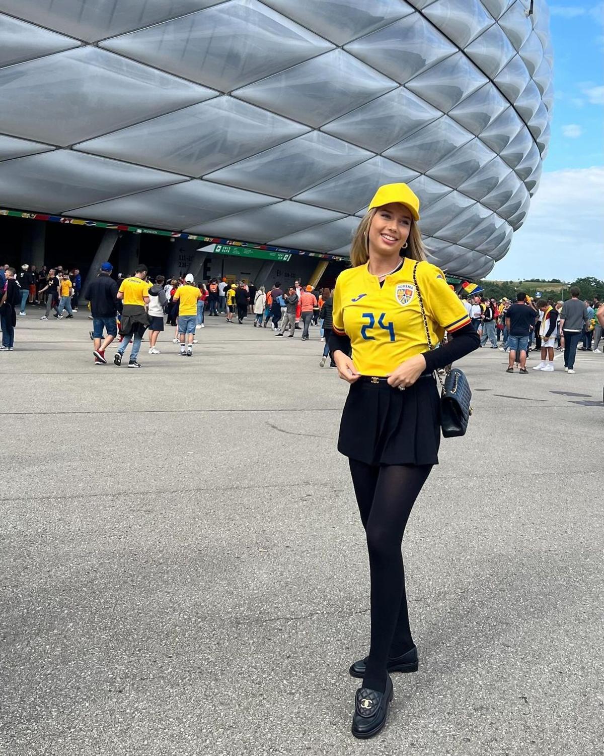 Maria Iordănescu, din nou pe micile ecrane! Fiica fostului selecționer va prezenta știrile sportive: „Simt emoția pe care o simțea tata”