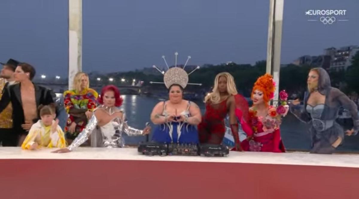 Controversă în timpul ceremoniei de deschidere de la Jocurile Olimpice » Internauții consideră că „Cina cea de Taină” a fost parodiată la Paris