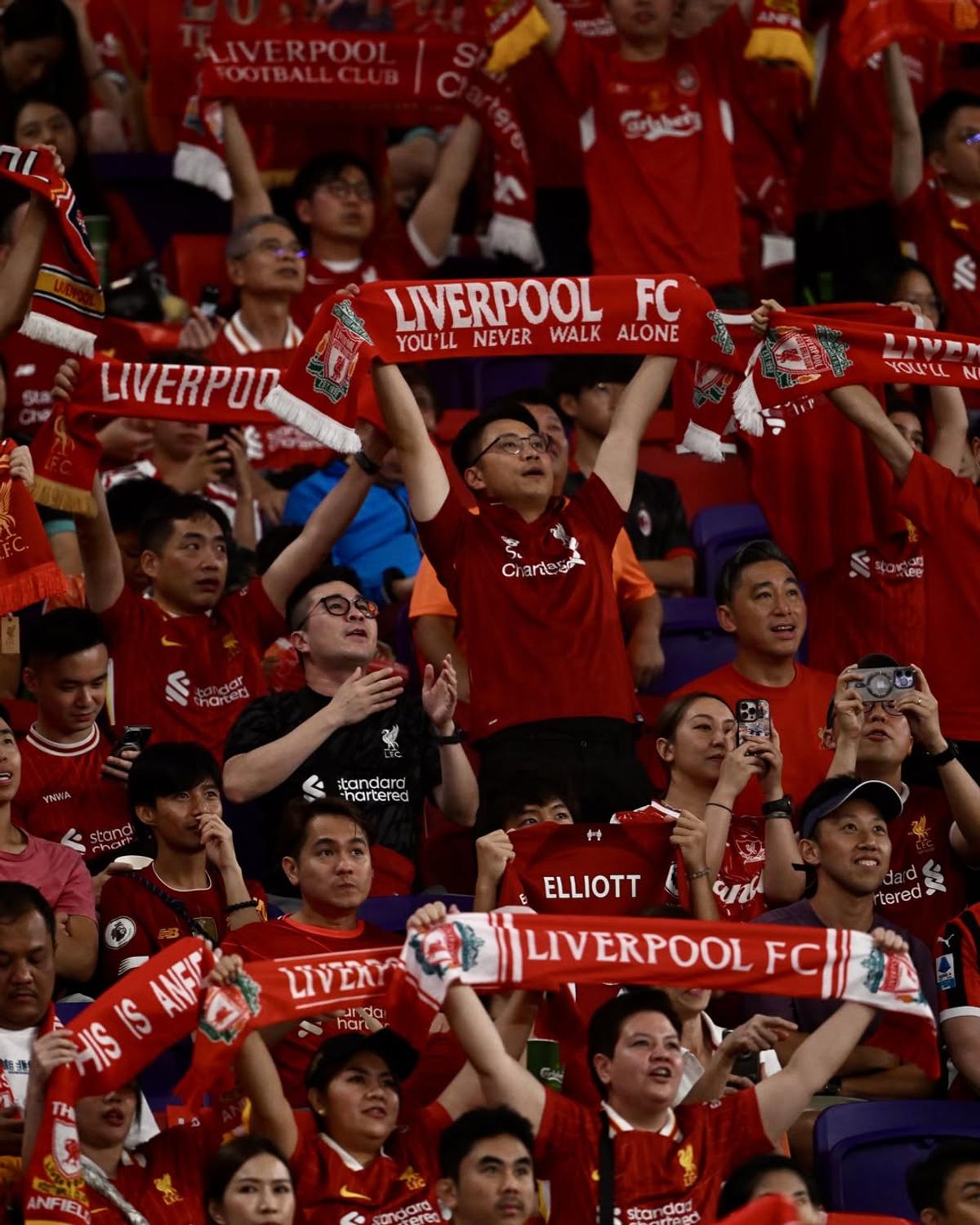 Scenografia emoționantă pentru Diogo Jota, afișată de fanii lui Liverpool