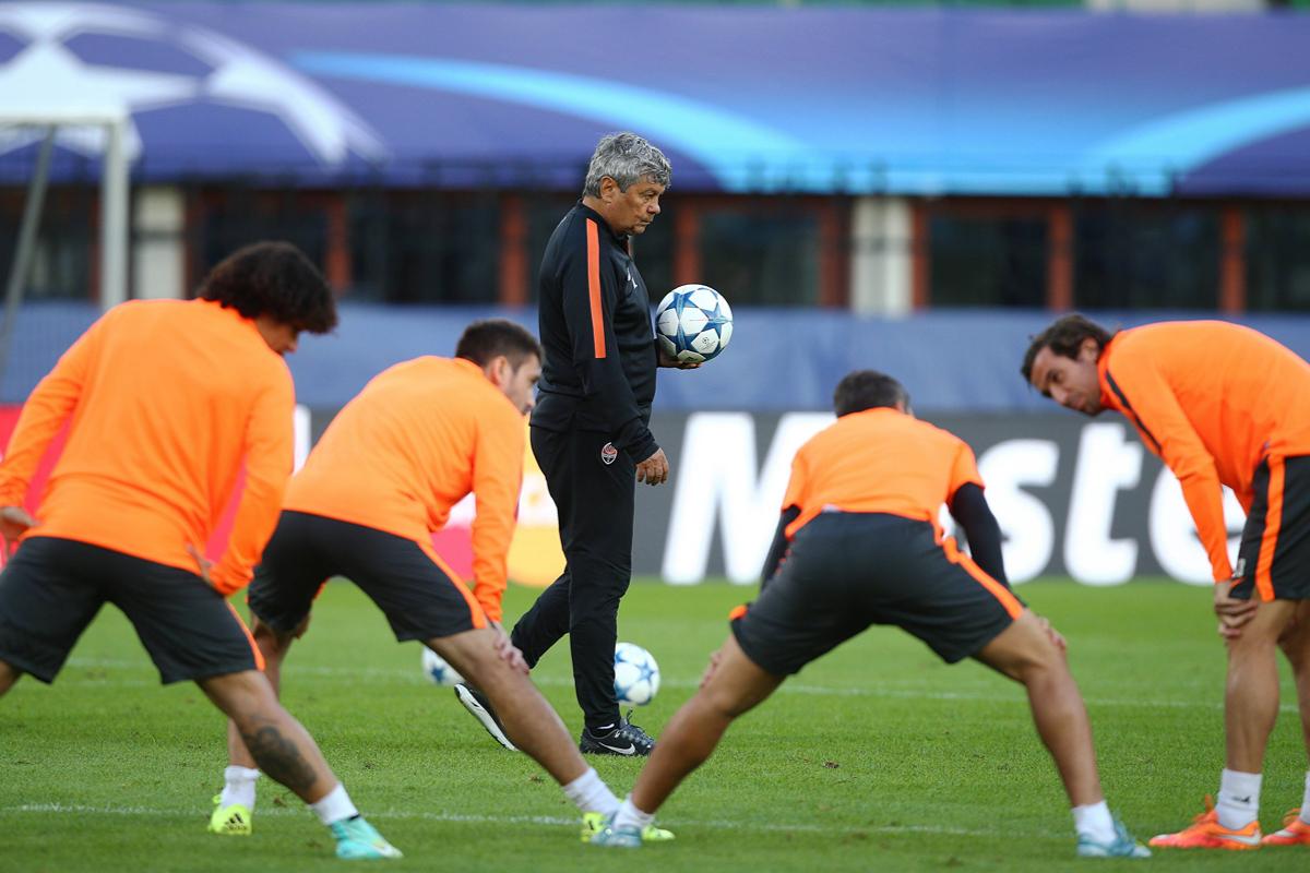 „Este unic” » Dinastia Șahtior și una dintre cele mai mari moșteniri lăsate de Mircea Lucescu: Cupa UEFA