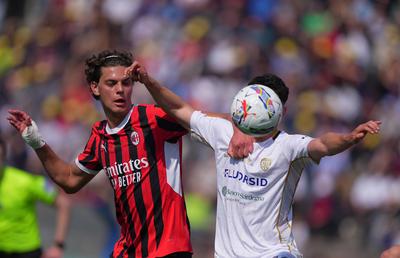 Matteo Duțu, din nou pe teren pentru AC Milan, în amicalul cu Liverpool, la debutul lui Wirtz