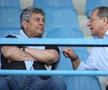 Mircea Lucescu (Șahtior Donețk, stânga) și președintele Gino Corioni (Brescia), meci din Serie B, sezonul 2008–2009, Brescia - Empoli 1-1, disputat la Brescia, 7 iunie 2009. Foto: Imago