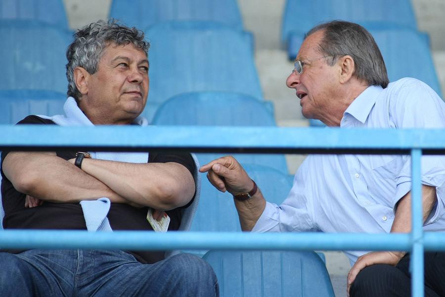 Mircea Lucescu (Șahtior Donețk, stânga) și președintele Gino Corioni (Brescia), meci din Serie B, sezonul 2008–2009, Brescia - Empoli 1-1, disputat la Brescia, 7 iunie 2009. Foto: Imago Procuratura a cerut falimentul pentru Brescia! » 4 luni până la dispariția fostei echipe a românilor din anii '90