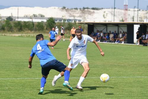 În acțiune pentru FC Bacău, Alexandru Aftanache // foto: fcbacau.ro
