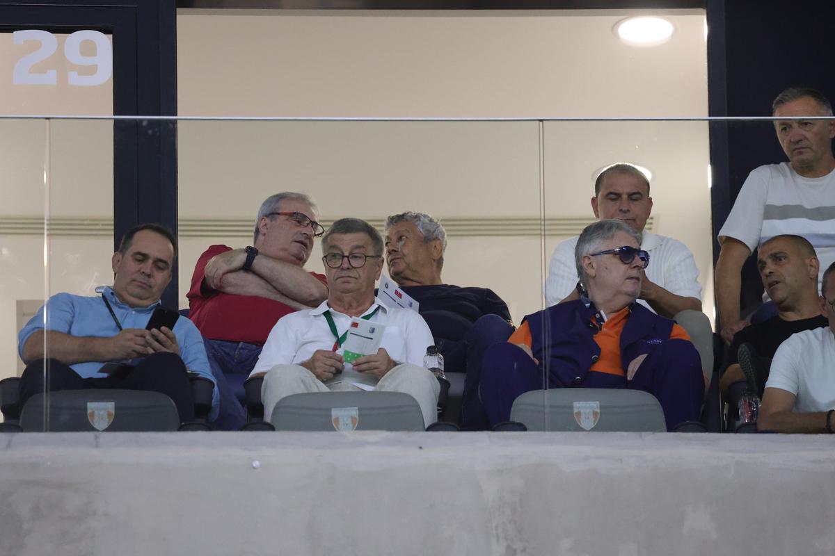 „Greii” la FCSB - Farul: colecție de nume mari în lojile din Ghencea