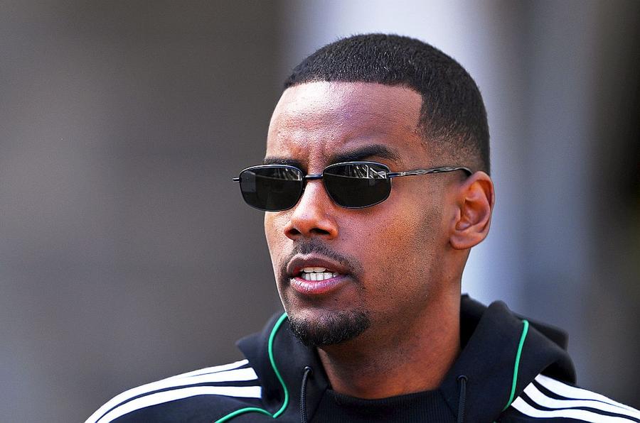 Alexander Isak vrea să plece de la Newcastle // foto: Guliver/gettyimages O legendă critică strategia de transferuri a lui Liverpool: „Haotic!”