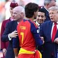 Ferran Torres și Donald Trump / Foto: Imago Images