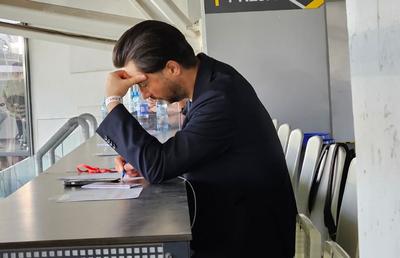 Apariție neașteptată în tribună la Dinamo - Craiova » Ce a făcut tot timpul meciului