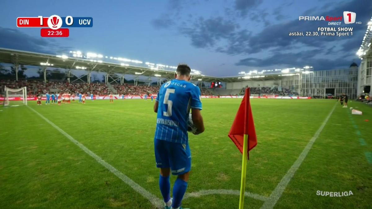 Anzor, lovit cu un pahar de bere în meciul Dinamo - Craiova