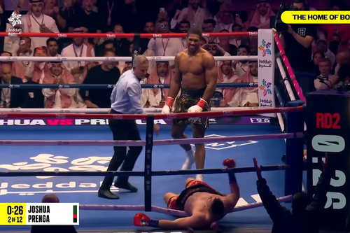 Anthony Joshua l-a făcut KO pe adversar în runda a 2-a // foto: captură YouTube @
DAZN Boxing
